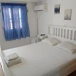 Гостевой дом Nikolas And Appartments